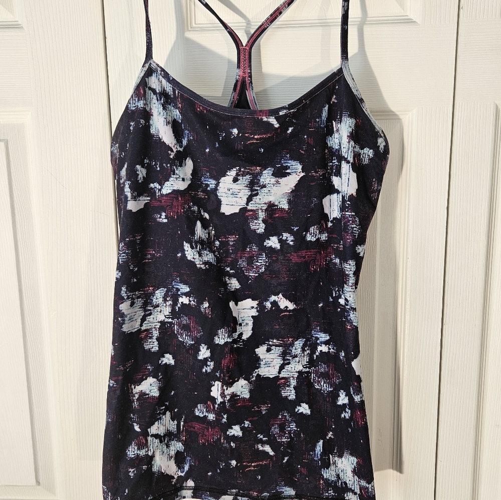 Sz Large Lululemon tank top